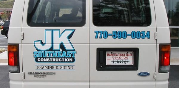 Vehicle Lettering in Moses Lake
