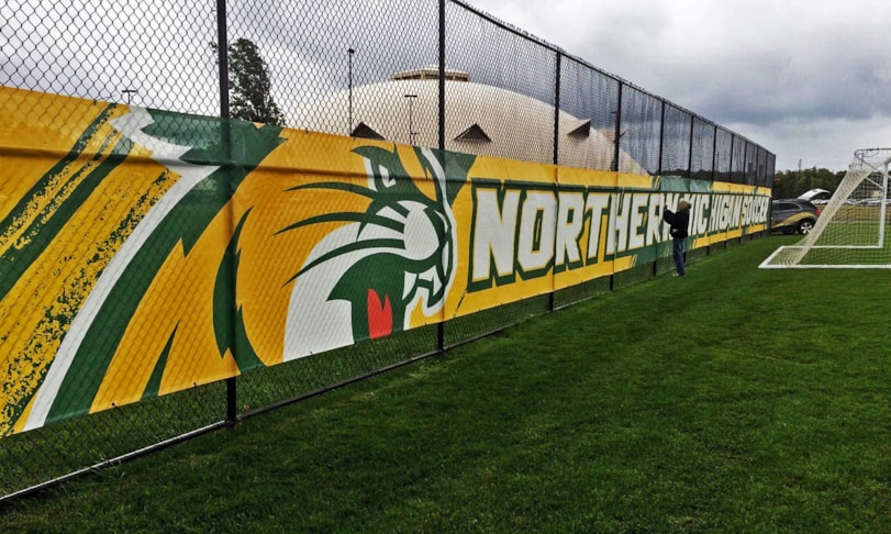 Outdoor Banners in The Woodlands Outdoor Banners in The Woodlands