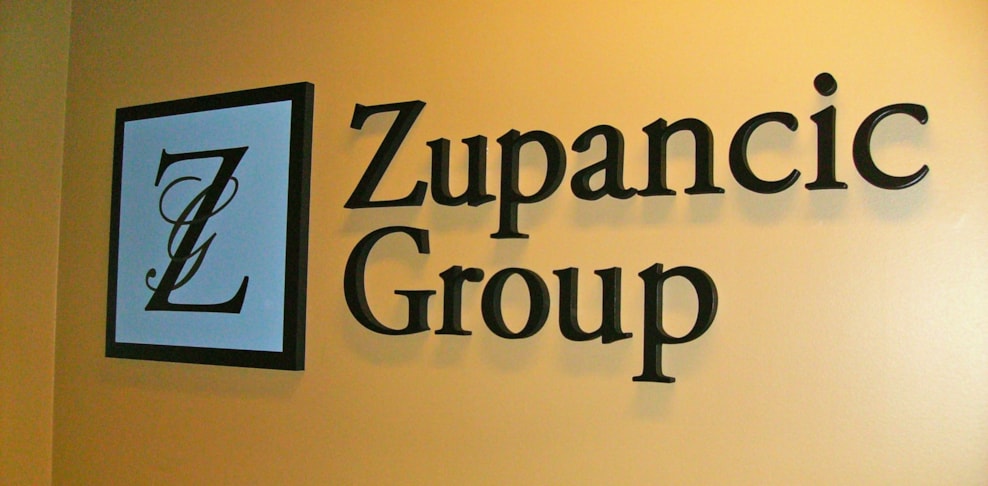 3D Signs & Dimensional Signs in Naples 3D Signs & Dimensional Signs in Naples