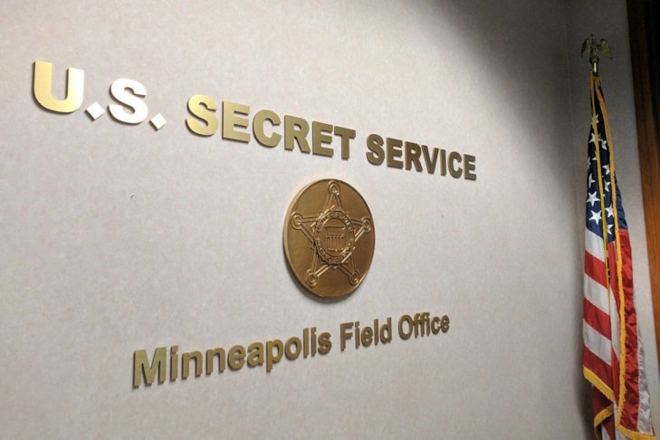 3D Signs & Dimensional Signs in Naples 3D Signs & Dimensional Signs in Naples