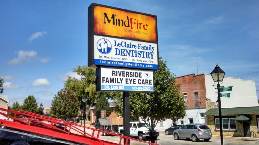 Pylon Signs Pylon Signs