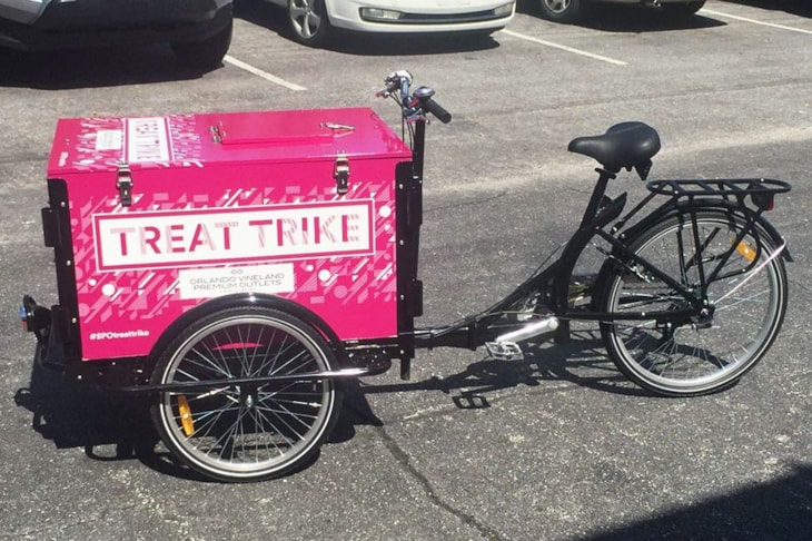 Custom Graphics & Vinyl Decals Custom Graphics & Vinyl Decals