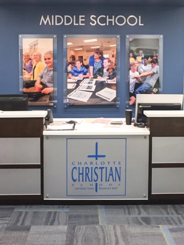 Custom Graphics & Vinyl Decals Custom Graphics & Vinyl Decals