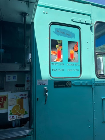 Custom Graphics & Vinyl Decals Custom Graphics & Vinyl Decals