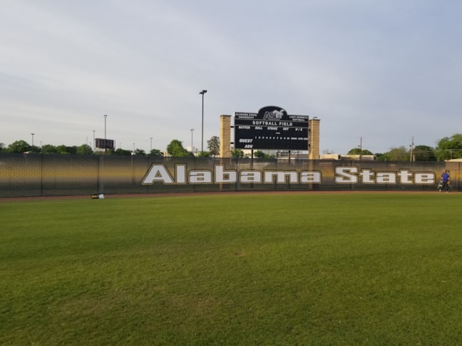 Outdoor Banners | Outdoor Banners | Education, School & University Signs | Montgomery, AL Outdoor Banners | Outdoor Banners | Education, School & University Signs | Montgomery, AL