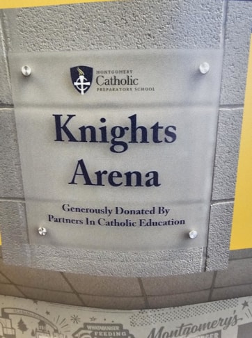 Standoff Signs | Schools, Colleges & Universities Signs | Montgomery, Al | Acrylic Standoff Signs | Schools, Colleges & Universities Signs | Montgomery, Al | Acrylic