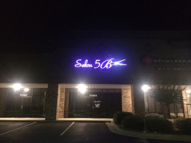 Electric Signs in Montgomery Electric Signs in Montgomery