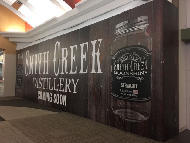 Custom Graphics & Vinyl Decals Custom Graphics & Vinyl Decals