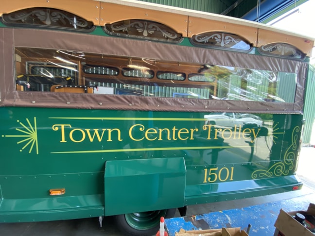 Vehicle Lettering in The Woodlands Vehicle Lettering in The Woodlands