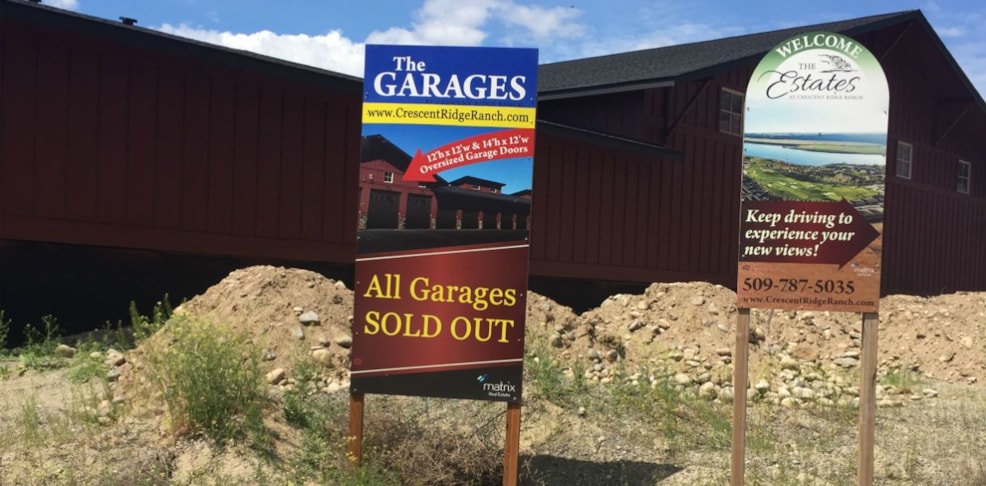 Post & Panel Signs Post & Panel Signs