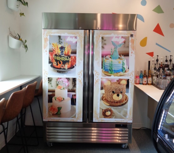 Custom Graphics & Vinyl Stickers Custom Graphics & Vinyl Stickers