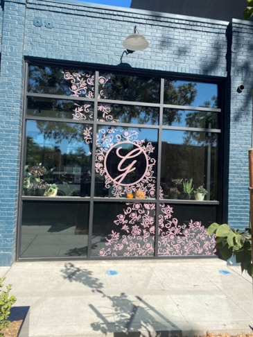 Custom Graphics & Vinyl Decals Custom Graphics & Vinyl Decals