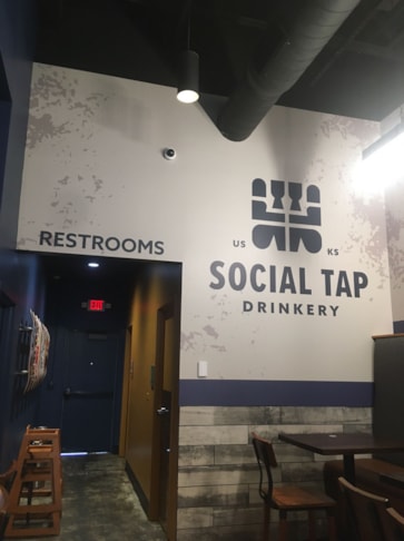 Wall Murals & Graphics Wall Murals & Graphics