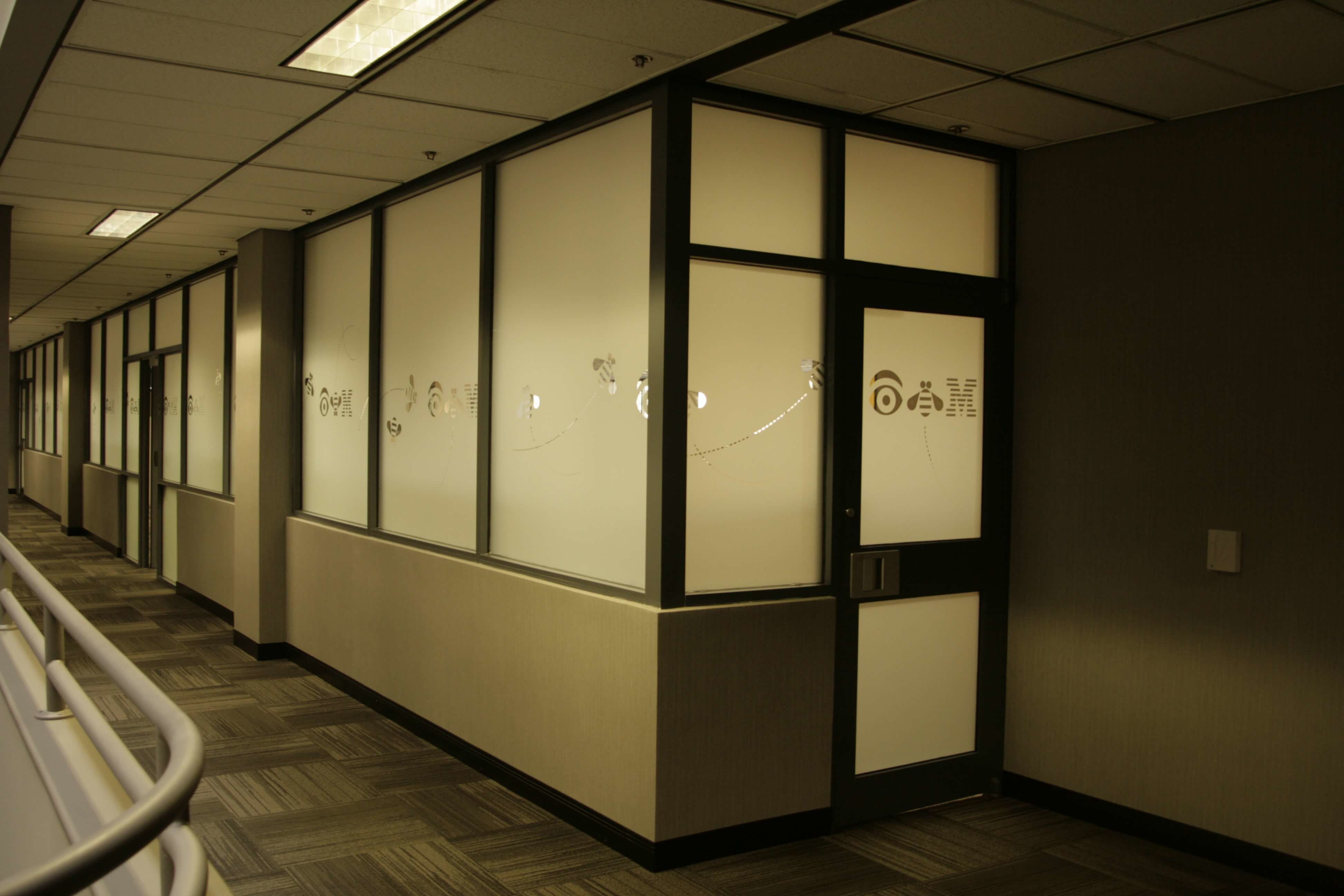 office-window-graphics-monroe-louisiana