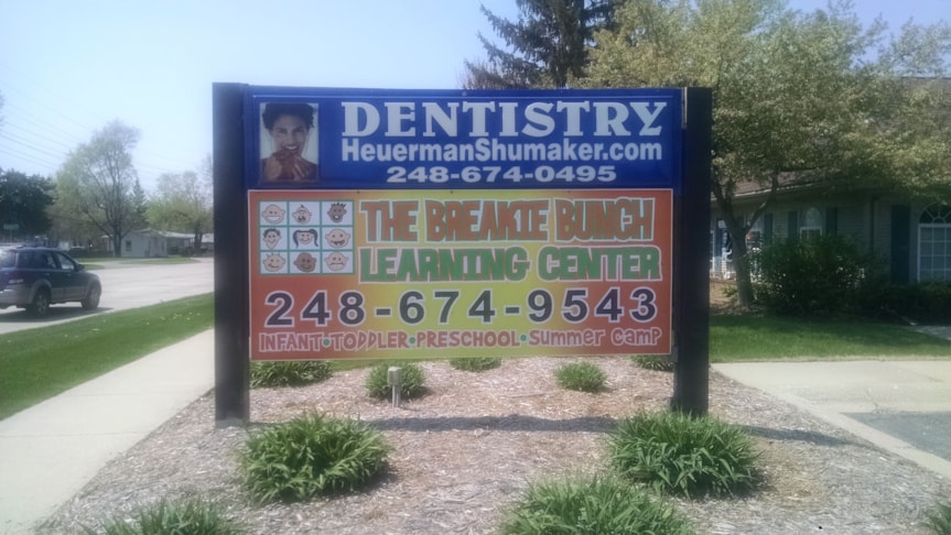 Post & Panel Signs Post & Panel Signs