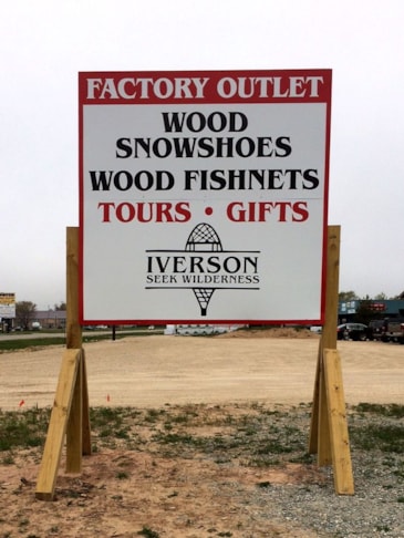 Post & Panel Signs Post & Panel Signs