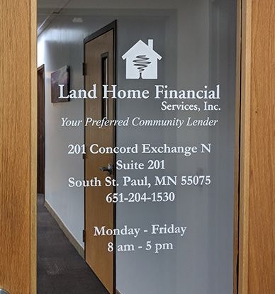 Vinyl Lettering in Plymouth Vinyl Lettering in Plymouth